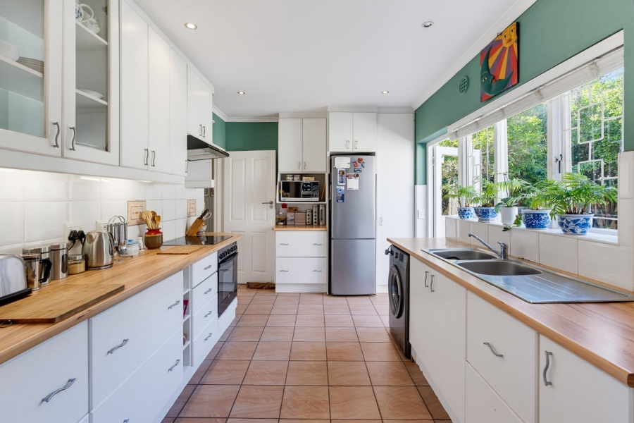 3 Bedroom Property for Sale in Kirstenhof Western Cape